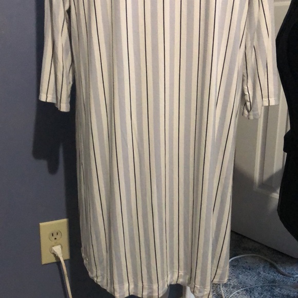 GUC Soma night gown - Picture 6 of 9